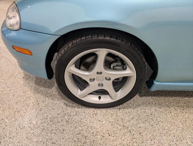 2002 Mazda MX-5 Cloth