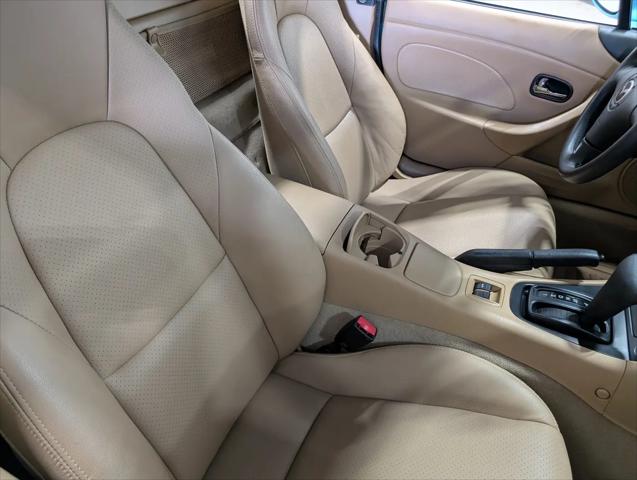 2002 Mazda MX-5 Cloth