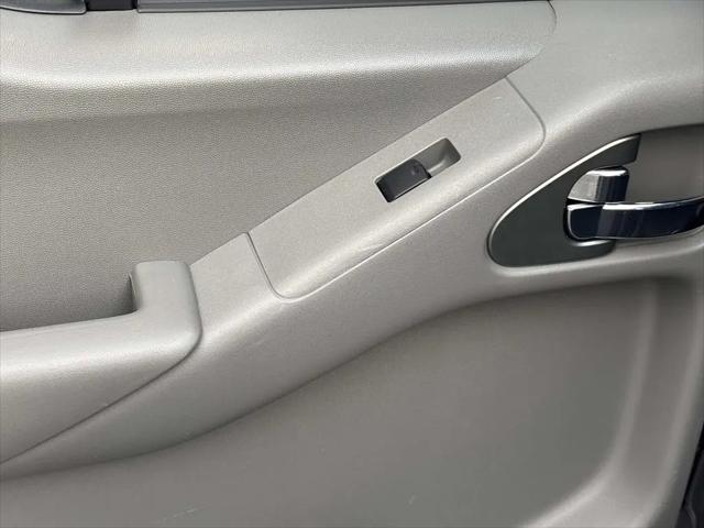 2021 Nissan Frontier Crew Cab SV 4x4
