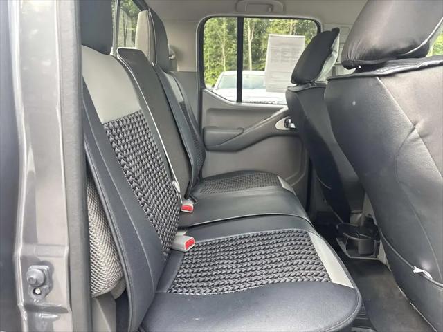 2021 Nissan Frontier Crew Cab SV 4x4