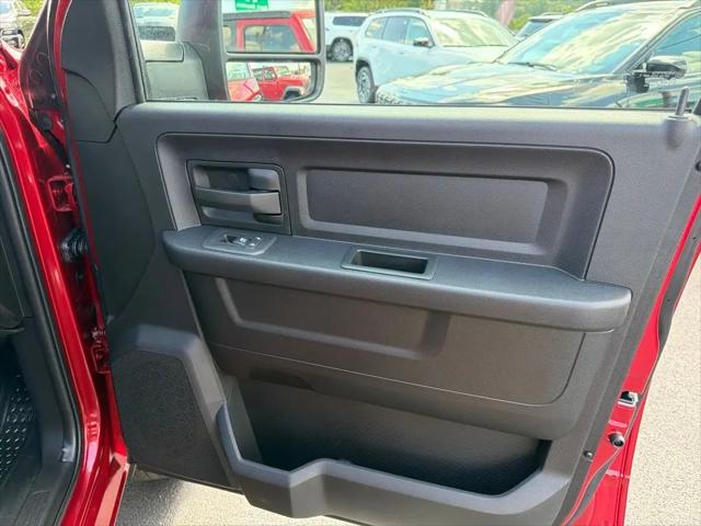 2026 Ram 3500 Tradesman Crew Cab 4x4 8 Box