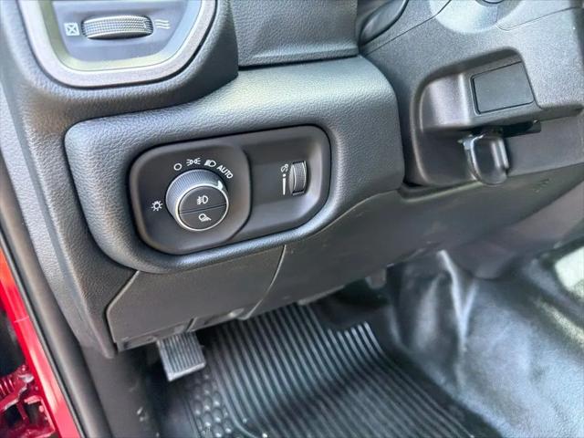 2026 Ram 3500 Tradesman Crew Cab 4x4 8 Box