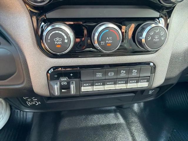 2026 Ram 3500 Tradesman Crew Cab 4x4 8 Box