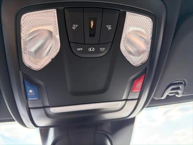 2026 Ram 3500 Tradesman Crew Cab 4x4 8 Box