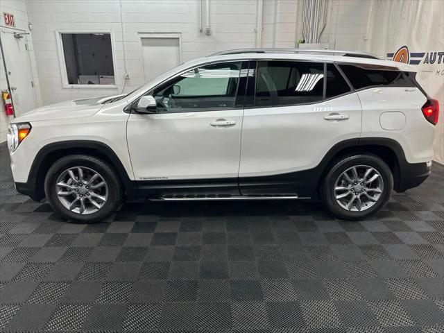 2022 GMC Terrain AWD SLT