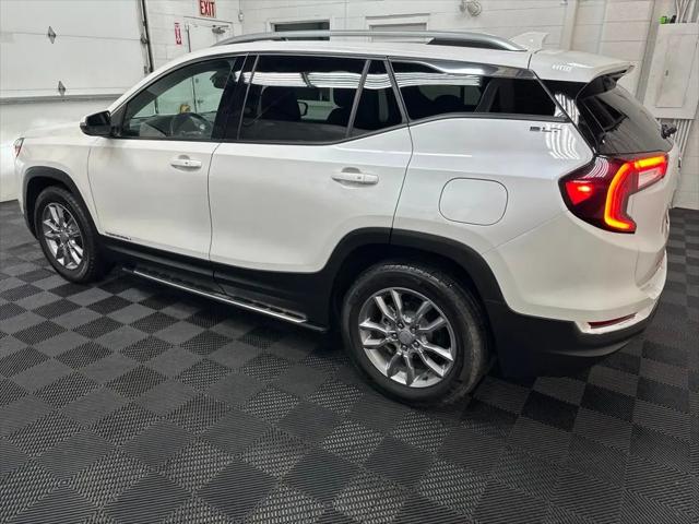 2022 GMC Terrain AWD SLT