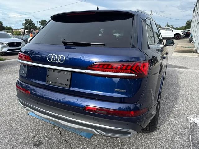 2023 Audi Q7 Premium 45 TFSI quattro Tiptronic