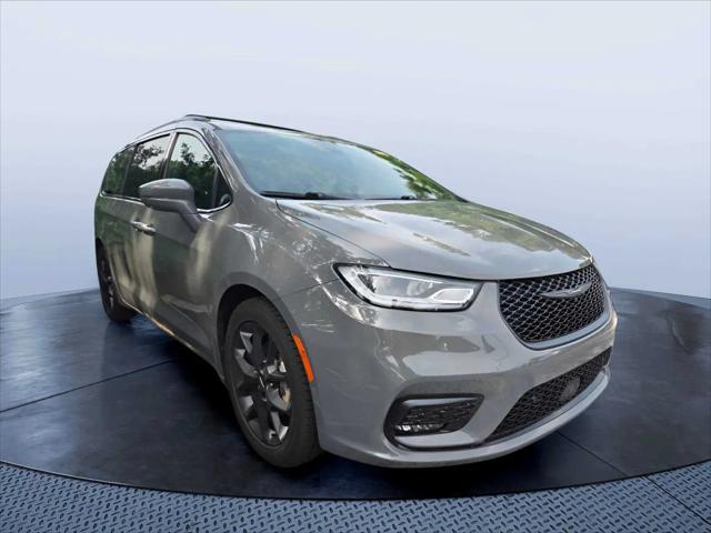 2022 Chrysler Pacifica Limited for sale in Jacksonville, FL