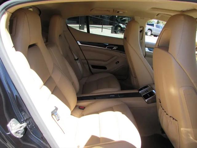 2015 Porsche Panamera Panamera