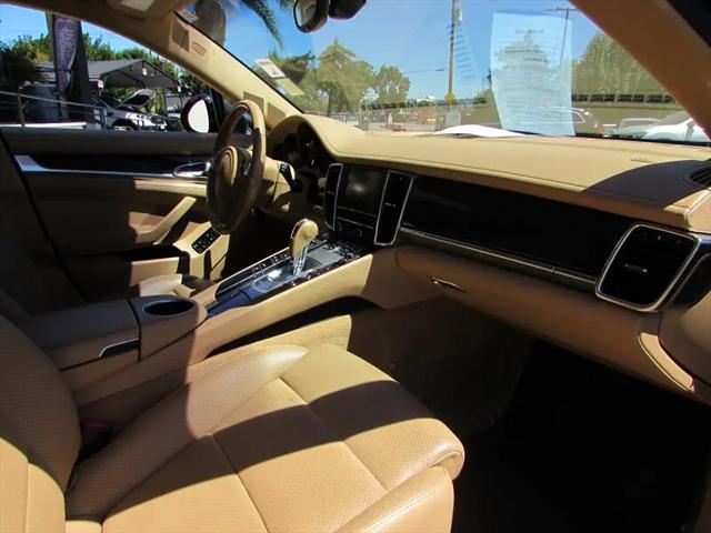 2015 Porsche Panamera Panamera