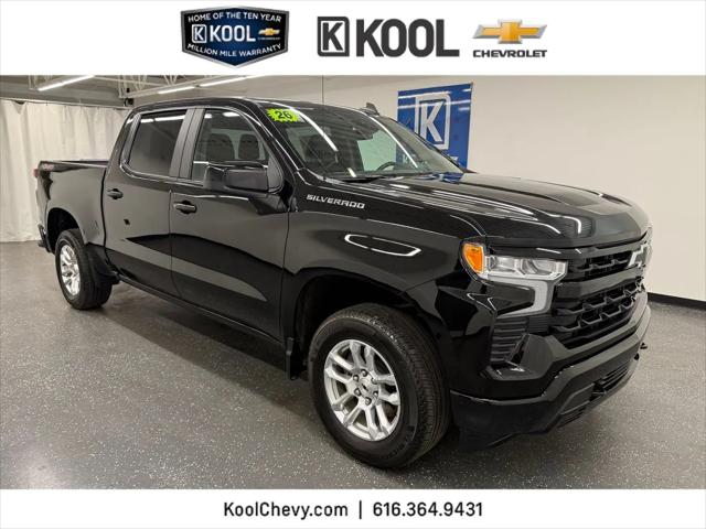 2026 Chevrolet Silverado 1500 4WD Crew Cab Short Bed RST for sale in Grand Rapids, MI