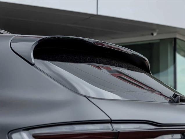 2021 Porsche Macan S