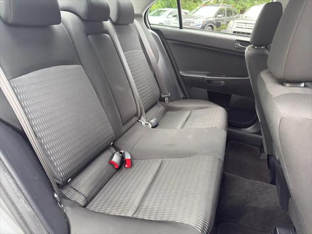 2013 Mitsubishi Lancer ES