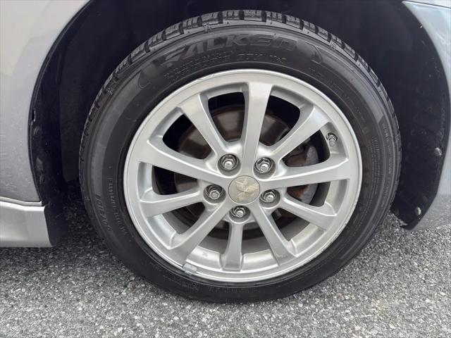 2013 Mitsubishi Lancer ES