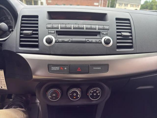 2013 Mitsubishi Lancer ES