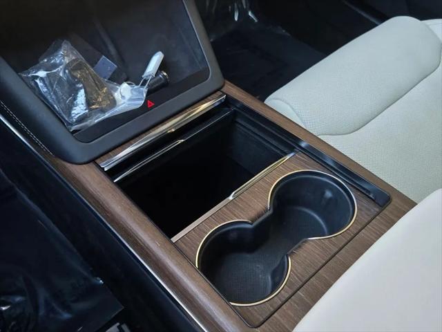 2022 Tesla Model S Dual Motor All-Wheel Drive