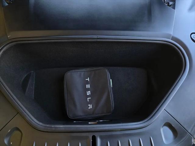 2022 Tesla Model S Dual Motor All-Wheel Drive