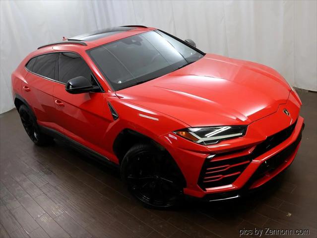 2020 Lamborghini Urus Standard
