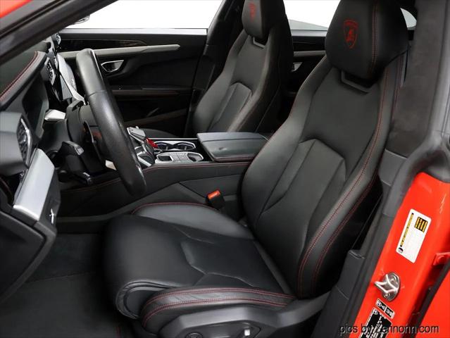 2020 Lamborghini Urus Standard