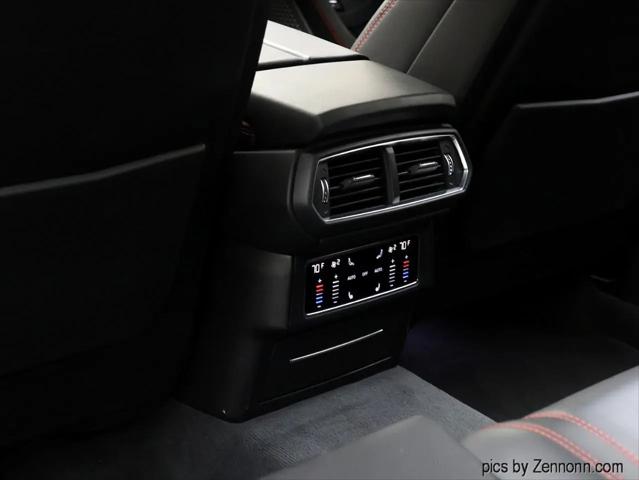 2020 Lamborghini Urus Standard