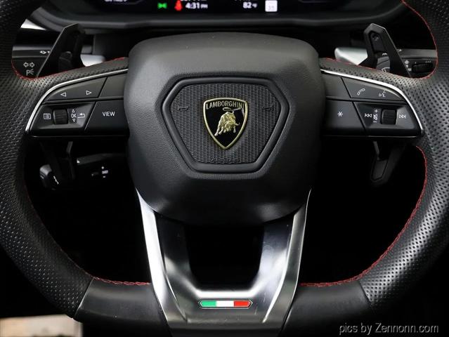 2020 Lamborghini Urus Standard