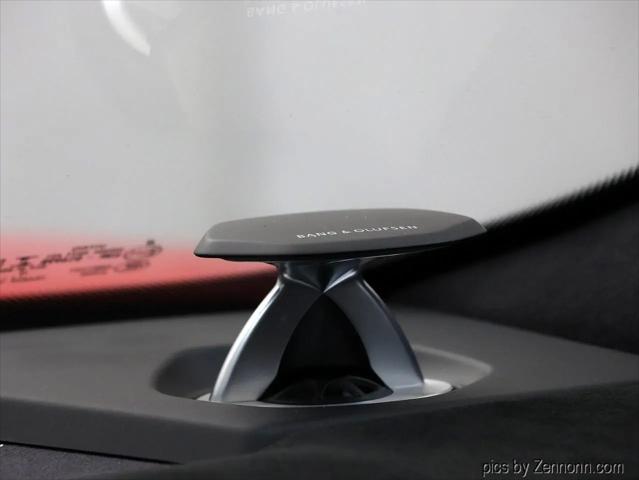 2020 Lamborghini Urus Standard