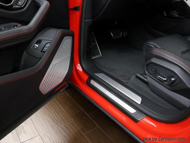2020 Lamborghini Urus Standard