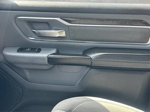 2019 Ram 1500 Big Horn/Lone Star Crew Cab 4x4 64 Box