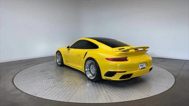 2017 Porsche 911 Turbo