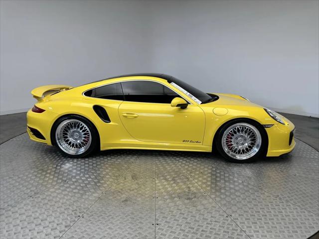 2017 Porsche 911 Turbo