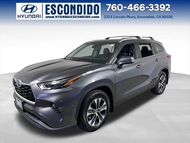 2022 Toyota Highlander XLE for sale in Escondido, CA