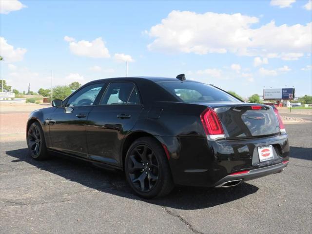 2023 Chrysler 300 300S
