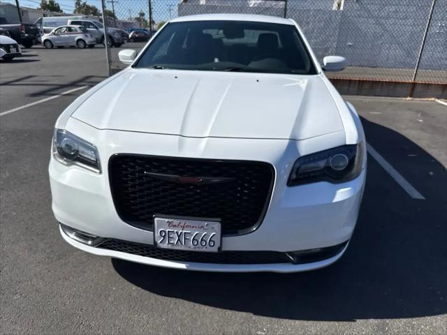 2021 Chrysler 300 300S