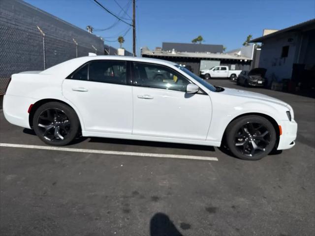 2021 Chrysler 300 300S