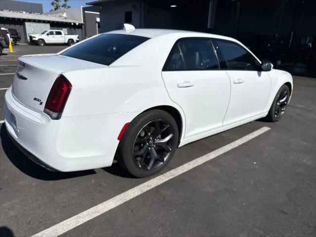 2021 Chrysler 300 300S