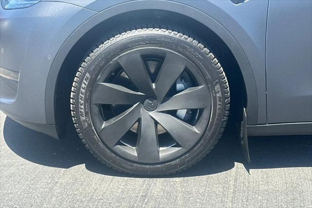 2021 Tesla Model Y Long Range Dual Motor All-Wheel Drive