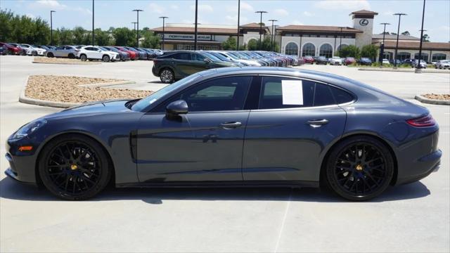 2018 Porsche Panamera 4