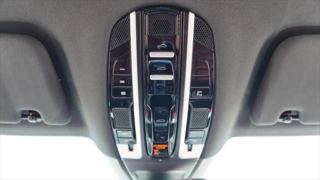 2018 Porsche Panamera 4