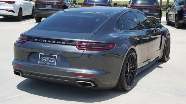 2018 Porsche Panamera 4