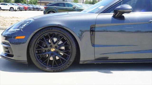 2018 Porsche Panamera 4