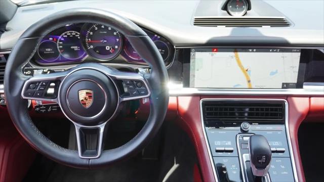 2018 Porsche Panamera 4