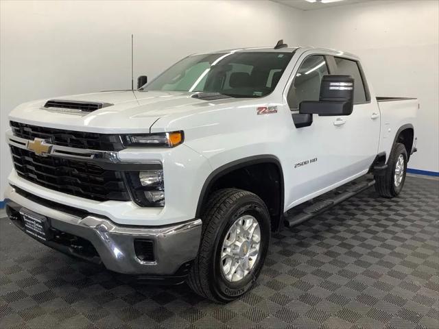2024 Chevrolet Silverado 2500HD 4WD Crew Cab Standard Bed LT for sale in Higginsville, MO