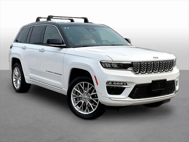 2023 Jeep Grand Cherokee Summit for sale in Milwaukee, WI