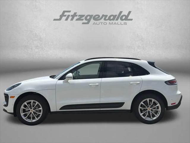 2025 Porsche Macan Macan