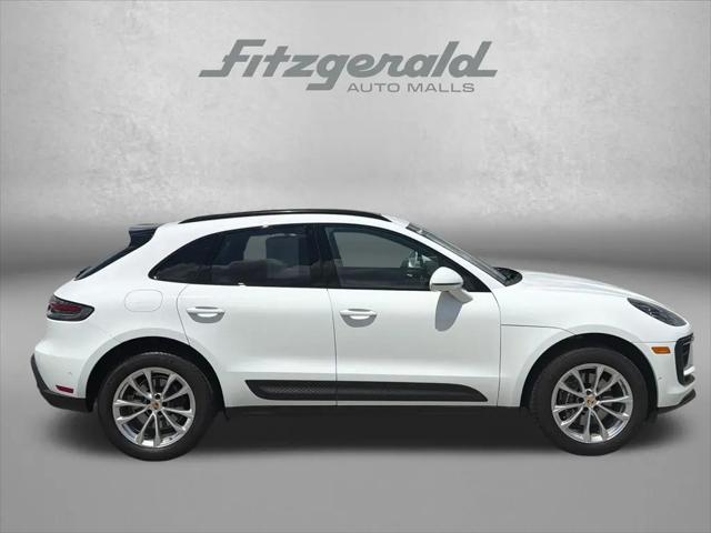 2025 Porsche Macan Macan