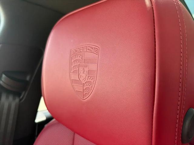 2025 Porsche Macan Macan