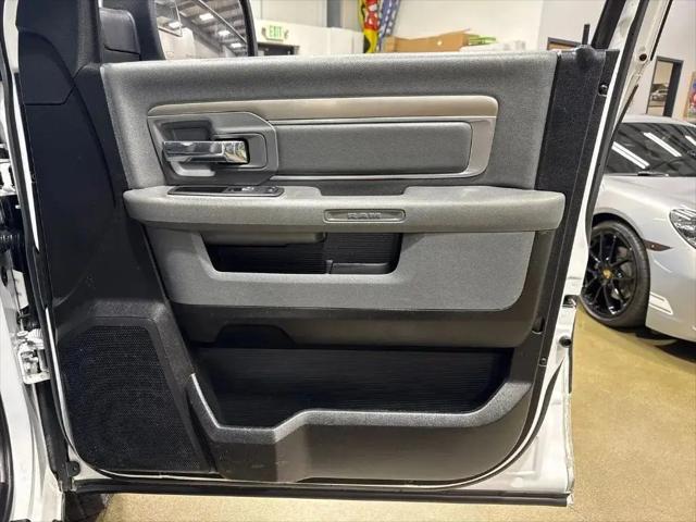 2019 Ram 1500 Classic Big Horn Crew Cab 4x4 64 Box