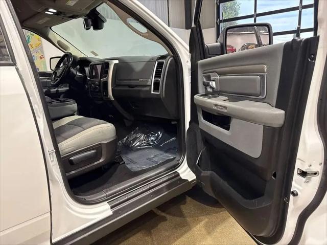 2019 Ram 1500 Classic Big Horn Crew Cab 4x4 64 Box