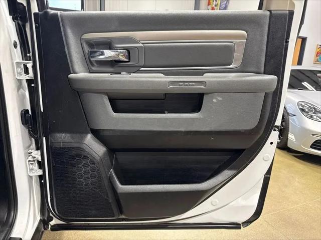 2019 Ram 1500 Classic Big Horn Crew Cab 4x4 64 Box