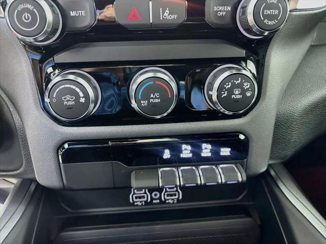 2026 Ram 1500 Express Crew Cab 4x4 57 Box
